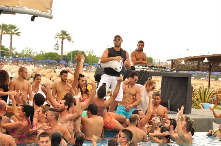 The Sunday Club at Cyan